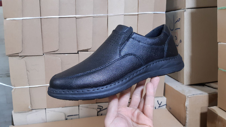 کفش مردانه بقل کش