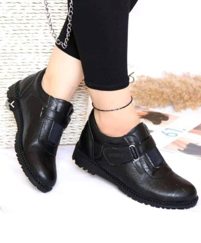 کفش نیم بوت زنانه مشکی رنگ