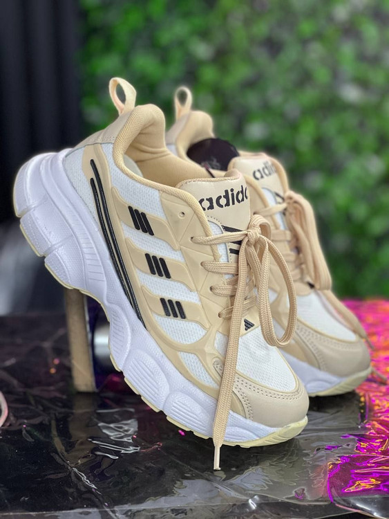 کتونی زنانه