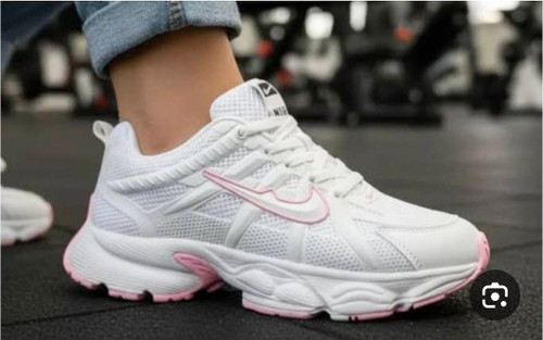 کتونی زنانه نایک