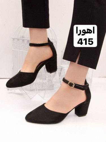 کفش زنانه پاشنه دار زنانه پاشنه 5سانت در دو جنس چرم و سوییت