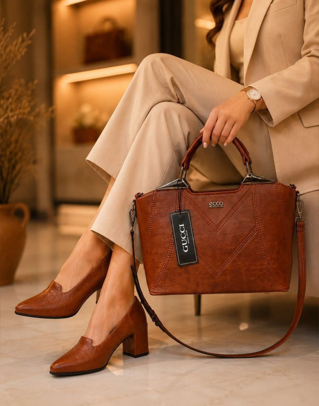 کفش پاشنه دار طبی